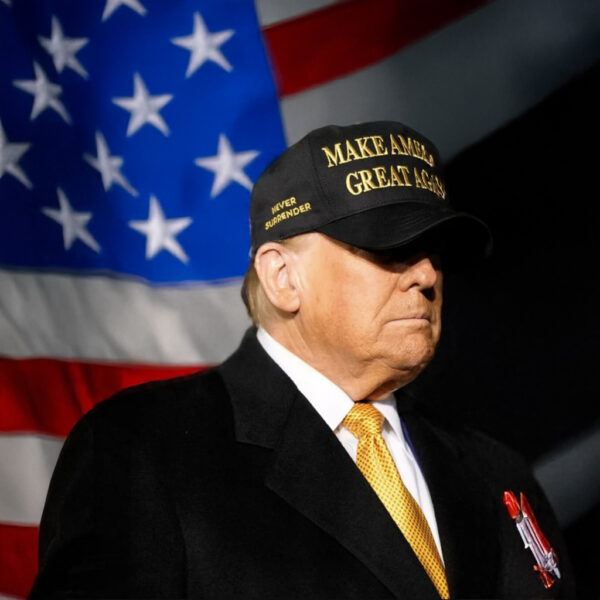 BLACK AND GOLD MAGA HAT