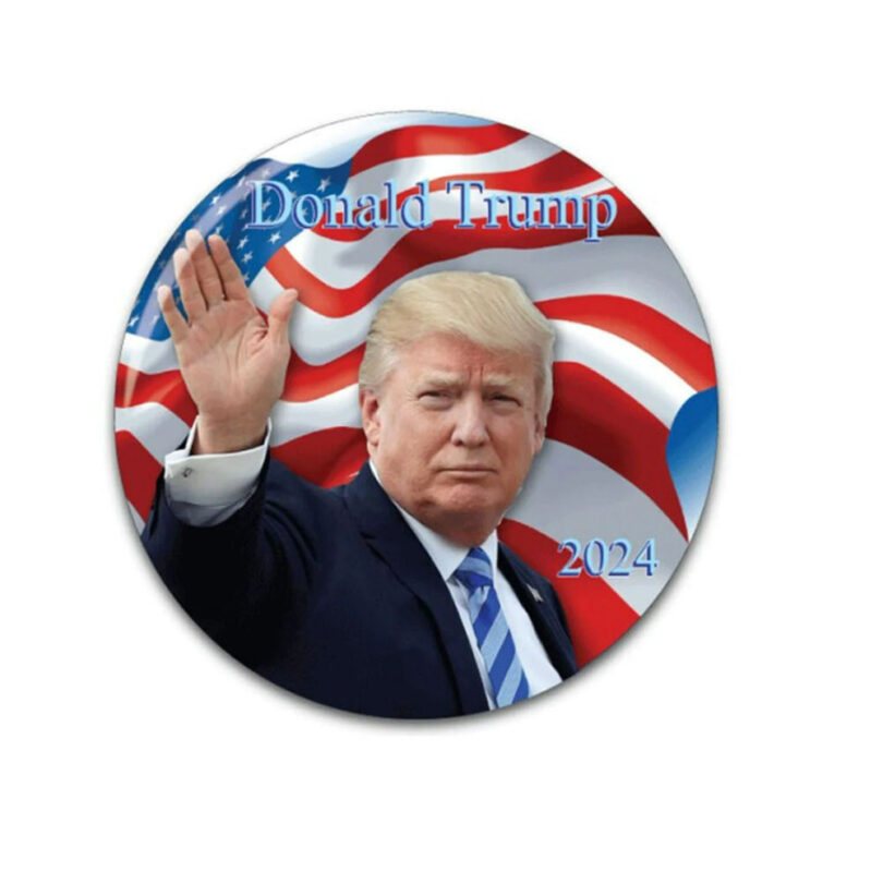 DONALD TRUMP  Button