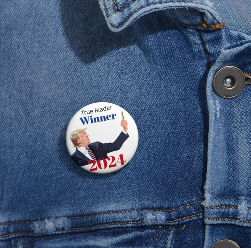 Trump USA Voting Pins, Political Badge