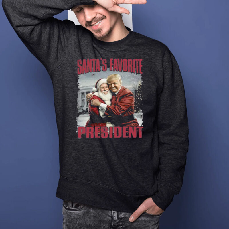 Trump Christmas Shirt, Santa's Favorite President T-Shirt1