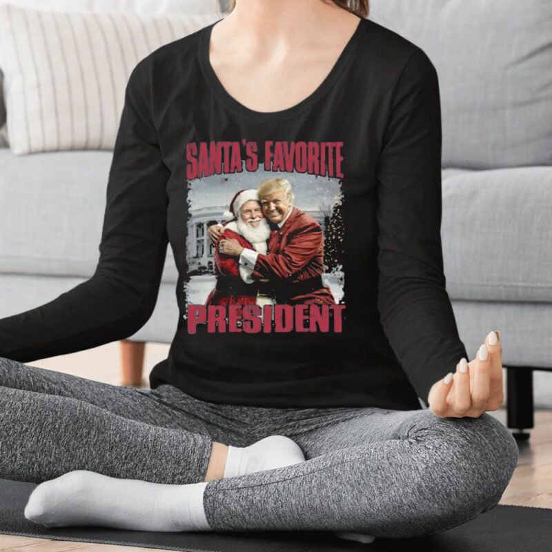 Trump Christmas Shirt, Santa's Favorite President T-Shirt2